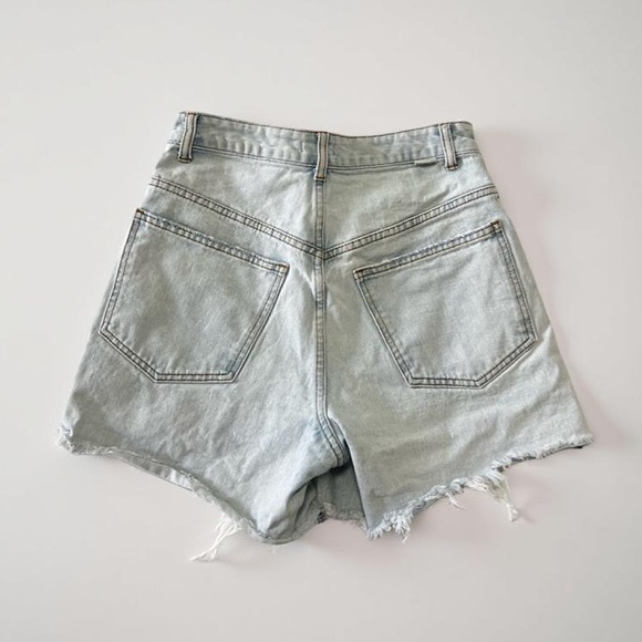 Billabong Pants - Billabong high waisted denim shorts
